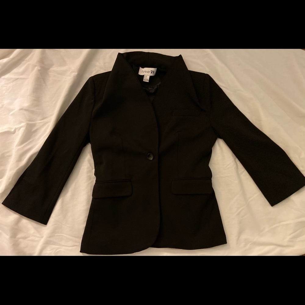 Forever 21 Women’s Blazer